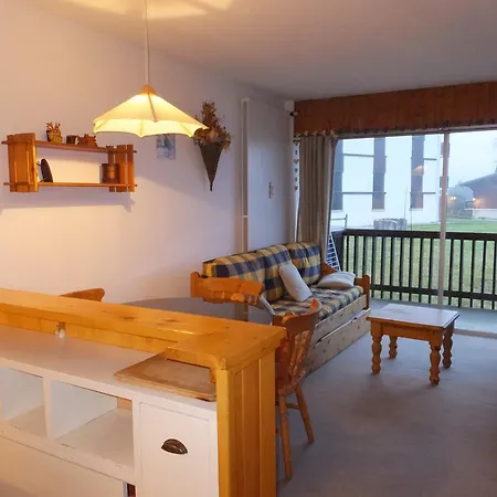 Les Alpages Apartamento *